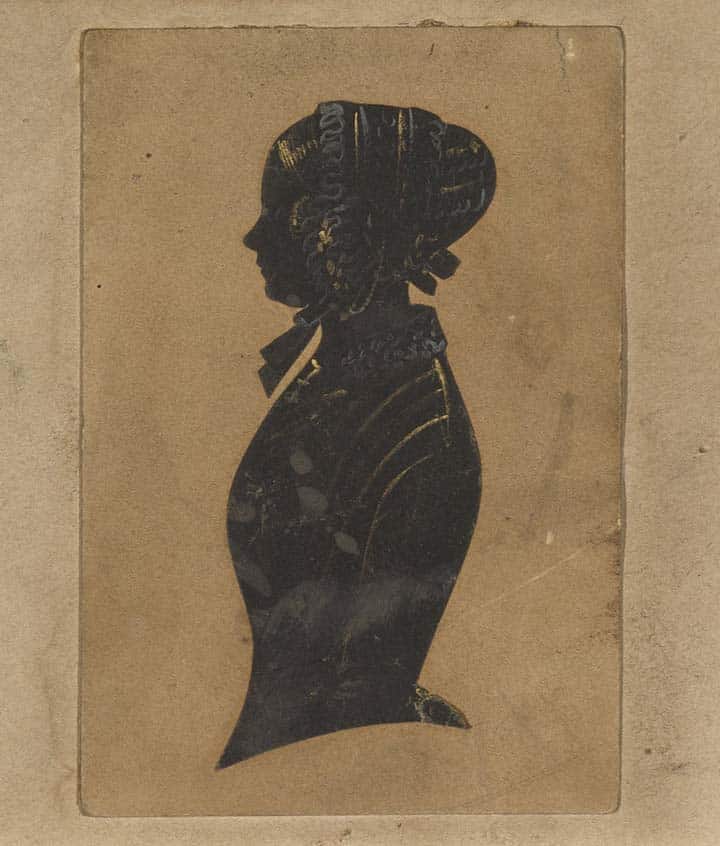 La Historia de la Silueta 2 Silueta antigua pintada